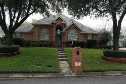 Pre-foreclosure in  HUNTERS GLEN TRL Fort Worth, TX 76120