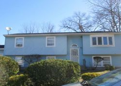 Pre-foreclosure in  GOVERNOR AVE West Babylon, NY 11704