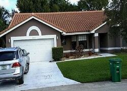Pre-foreclosure in  NW 80TH ST Fort Lauderdale, FL 33321