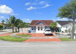  Nw 103rd Ave, Hialeah FL