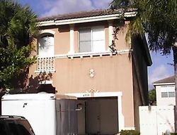 Pre-foreclosure in  LAKE TAHOE CIR West Palm Beach, FL 33409