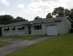 Pre-foreclosure in  NW 16TH CT Miami, FL 33167