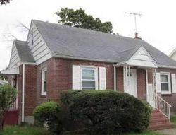  Robinwood Ave, Hempstead NY