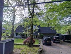  Briar Hill Dr, Yonkers NY