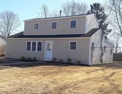  Ash St, Central Islip NY