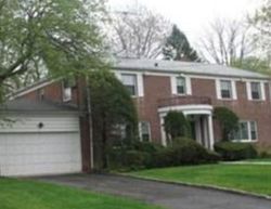 Pre-foreclosure Listing in KNEELAND AVE YONKERS, NY 10705