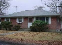 Pre-foreclosure in  4TH ST Ronkonkoma, NY 11779