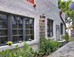 Pre-foreclosure in  PINE TREE DR Miami Beach, FL 33140