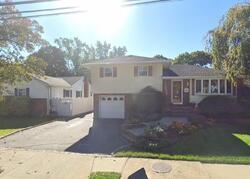 Pre-foreclosure in  5TH AVE East Northport, NY 11731