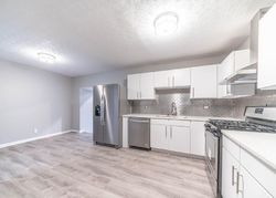 Pre-foreclosure in  WELLINGTON BLVD Columbus, OH 43219