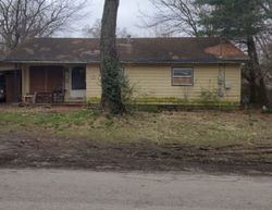 Pre-foreclosure in  W MAPLE ST Rogers, AR 72756