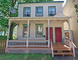 Pre-foreclosure Listing in 3RD AVE WATERVLIET, NY 12189