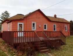 Pre-foreclosure Listing in OAKES AVE SUPERIOR, WI 54880