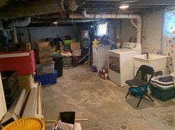 Pre-foreclosure in  E VINE ST Cincinnati, OH 45215