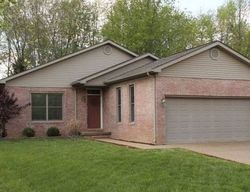 Pre-foreclosure Listing in WELWORTH AVE EVANSVILLE, IN 47711