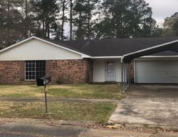 Pre-foreclosure Listing in WOODLAWN ST DERIDDER, LA 70634