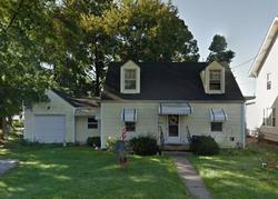 Pre-foreclosure Listing in 19TH ST NW CANTON, OH 44709