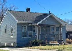 Pre-foreclosure in  HARRISBURG RD NE Canton, OH 44705