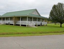 Pre-foreclosure in  SHUBERT LN Covington, LA 70435