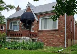 Pre-foreclosure Listing in PERNOD AVE SAINT LOUIS, MO 63139
