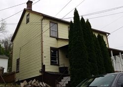 Pre-foreclosure Listing in SPRING ST EASTON, PA 18042
