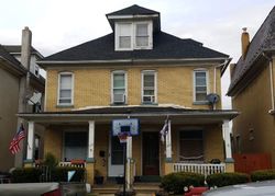 Pre-foreclosure in  FAIRVIEW AVE Easton, PA 18042