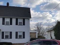 Pre-foreclosure Listing in RIDGEDALE AVE WOODBRIDGE, NJ 07095