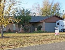 Pre-foreclosure in  E COTTONWOOD TER Mustang, OK 73064