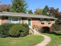 Pre-foreclosure Listing in NICHOLAS DR SILVER SPRING, MD 20902