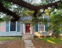 Pre-foreclosure in  ADLER AVE Mobile, AL 36604