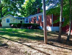 Pre-foreclosure in  SEEBOLT DR Louisville, KY 40219