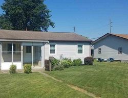 Pre-foreclosure Listing in HAWTHORNE AVE FRANKFORT, IN 46041