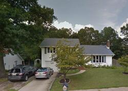 Pre-foreclosure in  GREENBRIAR DR Williamstown, NJ 08094