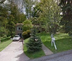 Pre-foreclosure in  SOUTHRIDGE DR Pittsburgh, PA 15241
