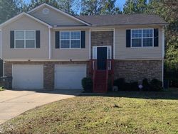 Pre-foreclosure in  WOLFCREEK VW Atlanta, GA 30349