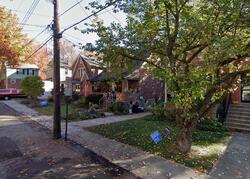 Pre-foreclosure in  WILLOW PL Pittsburgh, PA 15218
