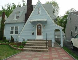 Pre-foreclosure in  SCHMIDT AVE Union, NJ 07083