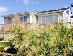 Pre-foreclosure in  BEACH ST Lindenhurst, NY 11757