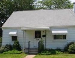 Pre-foreclosure in  ABBEY PL Trenton, NJ 08610