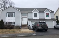 Pre-foreclosure Listing in LAKE ST MALDEN, MA 02148