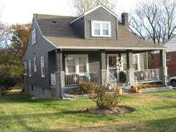 Pre-foreclosure in  OAKWOOD LN District Heights, MD 20747