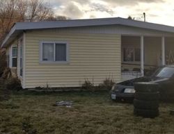 Pre-foreclosure in  NW 9TH ST Prineville, OR 97754