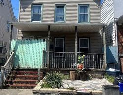 Pre-foreclosure in  OAK ST Perth Amboy, NJ 08861