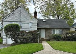 Pre-foreclosure in  CAROL AVE Woodmere, NY 11598