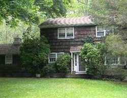 Pre-foreclosure Listing in BRIARCLIFF RD SHOREHAM, NY 11786