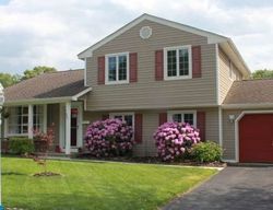 Pre-foreclosure in  LEXINGTON AVE Blackwood, NJ 08012