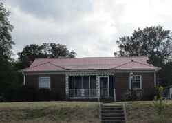 Pre-foreclosure in  W 11TH AVE Pine Bluff, AR 71601