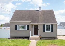  Falmouth Rd, Trenton NJ