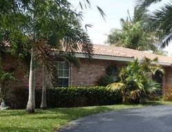 Pre-foreclosure in  NE 27TH WAY Pompano Beach, FL 33062