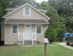 Pre-foreclosure in  MOHAWK AVE Clementon, NJ 08021